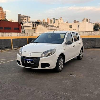 RENAULT SANDERO 1.0 AUTHENTIQUE 16V FLEX 4P MANUAL
